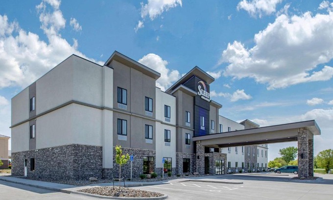 Ankeny Hotel | Sleep Inn & Suites Ankeny - Des Moines