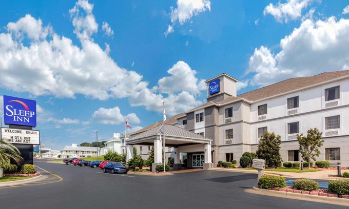 Millbrook Hotel | Sleep Inn & Suites Millbrook