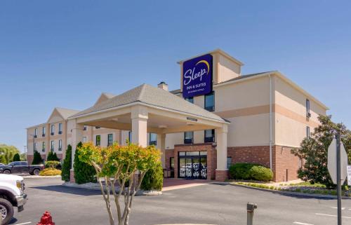 Prince George Hotel | Sleep Inn & Suites near Fort Gregg-Adams