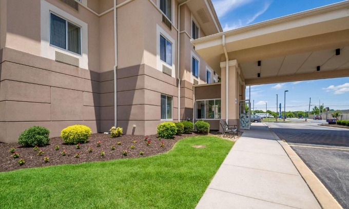 Dover Hotel | Sleep Inn & Suites