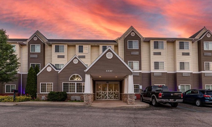 Kalamazoo Hotel | Sleep Inn & Suites