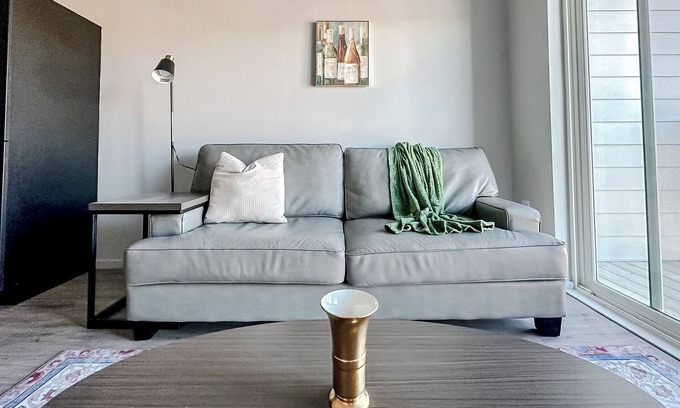 Downtown Omaha Apartment | Sleepover: Neat 1BD/1BA + Balcony- Downtown Omaha