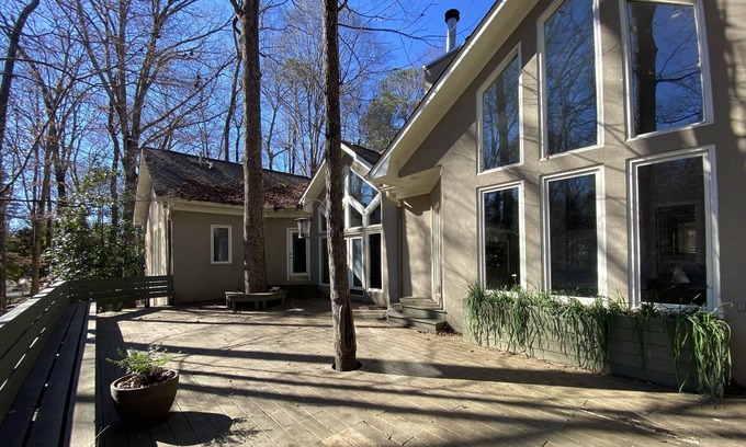 Fortson House | Sleeps 12 Quiet estate - Ft Moore, Columbus, Pine Mountain