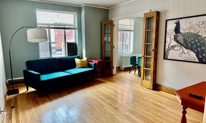 Cheyenne Apartment | Sleeps 3 in a stylish 1 bedroom apartment