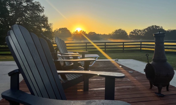 Morriston House | Sleeps 8, Private, 15 Minutes To World Equestrian & Rainbow River, 40 to UF