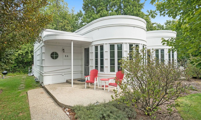 South Haven Cottage | SLEEPY HOLLOW BEACH RESORT INTRODUCES COTTAGE 8A!