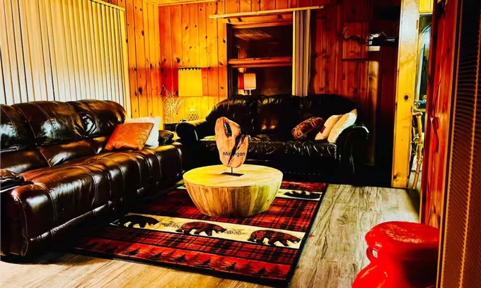 Carp Lake Cabin | Slice of Paradise, Lakefront, near Mackinaw City.