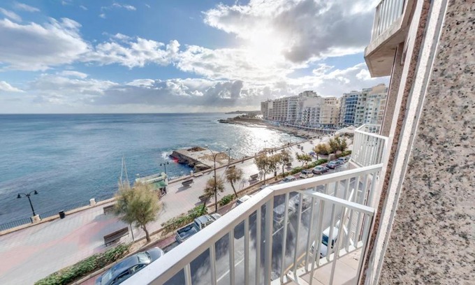 Sliema Hotel | Sliema Chalet Hotel