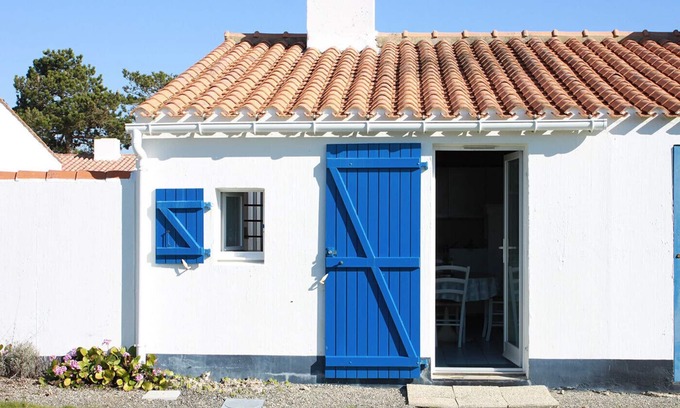 Bretignolles-sur-Mer Ski Chalet | Small relaxing house for 2 by the sea