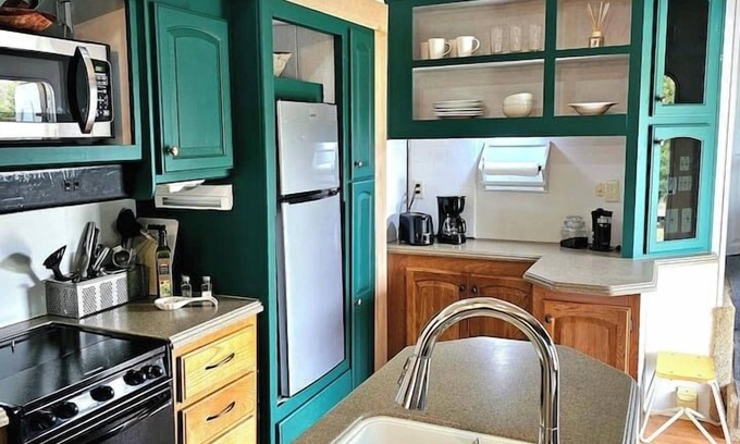 Guthrie House | Small space on acreage