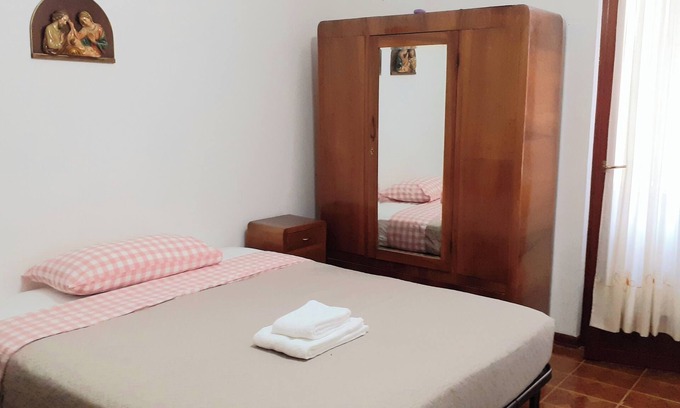 Pontelagoscuro House | Small villa in the green of Ferrara