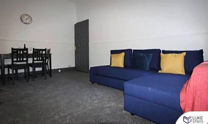 Gateshead Condo | ◑Smart 2 Bed Flat ◑Wifi ◑Nr Bus Stop ◑Nr Park