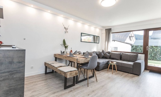Zueschen Apartment | Smart Resorts - Haus Rubin - Ferienwohnung 101 mit 1 Schlafzimmer und Terrasse, Max. 4 Personen -