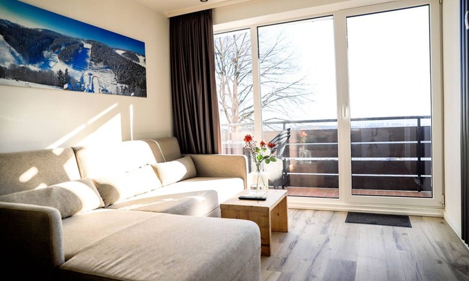Neuastenberg Apartment | Smart Resorts - Haus Saphir - Ferienwohnung 508 mit 2 Schlafzimmern, Max. 6 Personen - Smart Resorts
