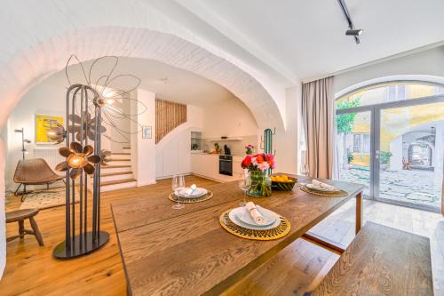 Krems an der Donau Apartment | Smile Apartments "Lesehof"