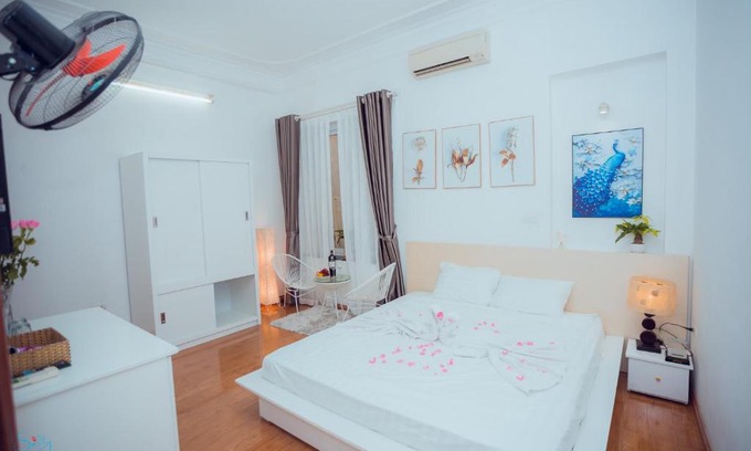 Hang Trong Hotel | Smile Homestay and Hostel