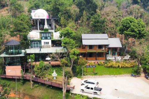 Pong Yaeng Hotel | Smile Sky Hill Resort