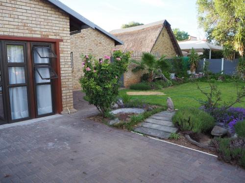 Vryburg House | Smirna Guesthouse