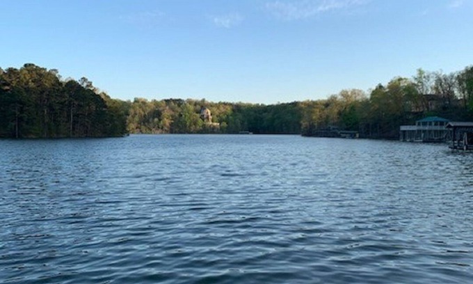 Crane Hill House | Smith Lake House, Snowbird House, holds 16, Dock & Boat Slip, Cullman County