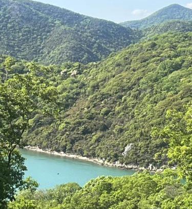 Hinasecho Hinase Ski Chalet | Smith's island Hut