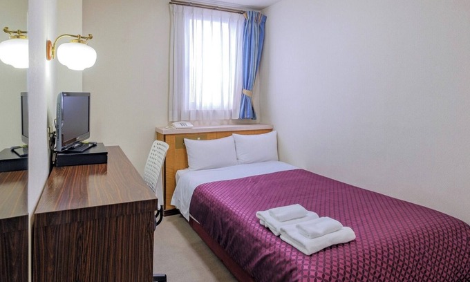 Nobeoka Hotel | Smoking Semidouble Free breakfast/Nobeoka Miyazaki