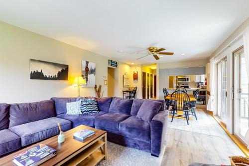 Jeffersonville Apartment | Smugglers' Notch Resort Slopeside 39