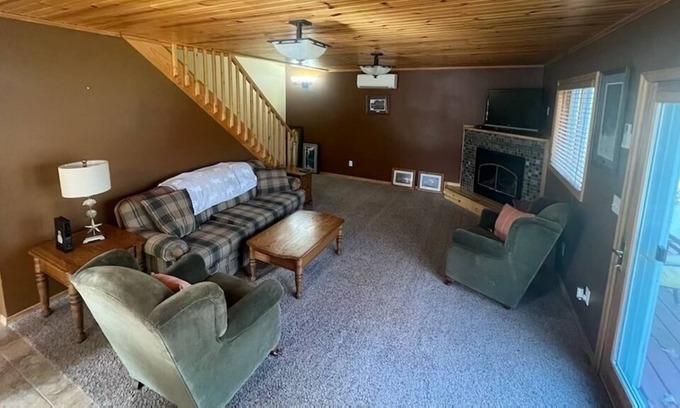 Pine City House | Snake River Retreat