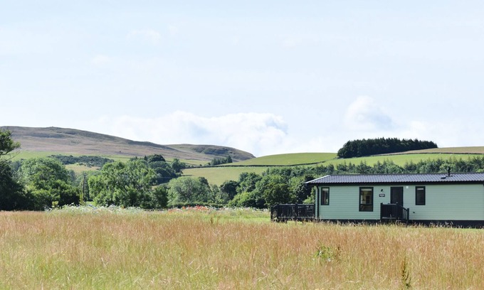 Wigton Cabin | Snittlegarth Farm Lake District Lodges Yan (1)