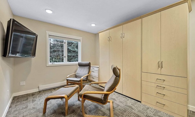 Sun Peaks Apartment | Snow Creek Village 11b: Serene, Studio Condo