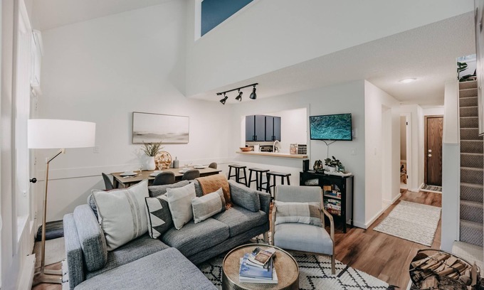 Glacier Condo | Snowater Condo #42 - WiFi - Pets Ok