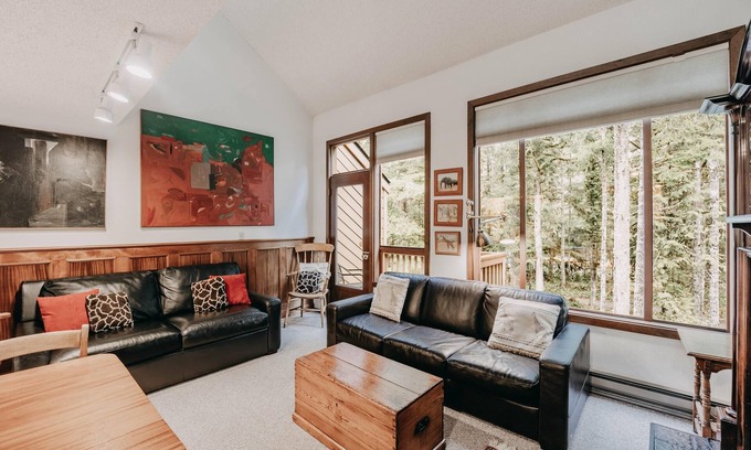 Glacier Apartment | Snowater Condo #57 - A Great 2-Story Family Condo That Sleeps 6!