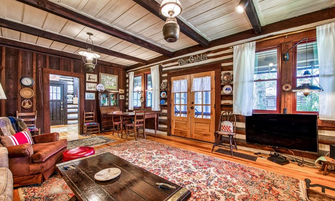 Lake Junaluska House | Snowbird-friendly house near golf with pool, mountain view, gas grill, & deck