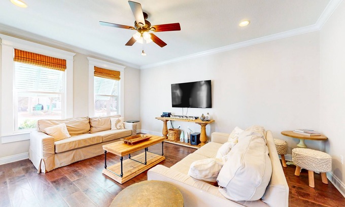 Villages of Crystal Beach House | Snowbird-friendly home in gated community with hot tub, pool, balcony, & grill