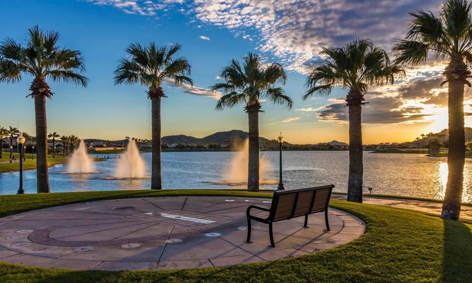Montecito in Estrella House | Snowbirds & Sports Fans - Your Immaculate Desert Oasis Awaits