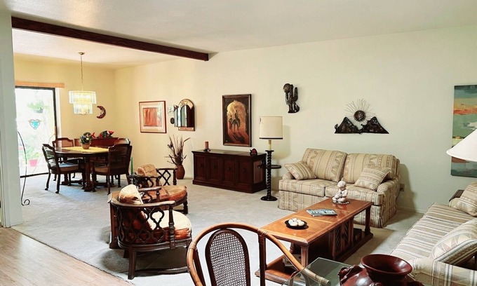 Santa Rita Bel Air Estates House | Snowbirds welcome! Scenic desert, quiet sunshine, Mountain Views, hiking/biking