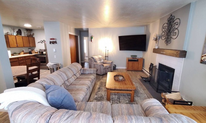 Brian Head Condo | Snowy Peaks Haven sleeps up to 6 in Brian Head