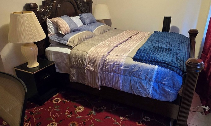 Port Richmond Apartment | Snug Apartment n10minutes to Staten island ferry nClose to SIUH and RUMC.