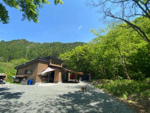 Doshi-mura Villa | SNUG CAMP HOUSE