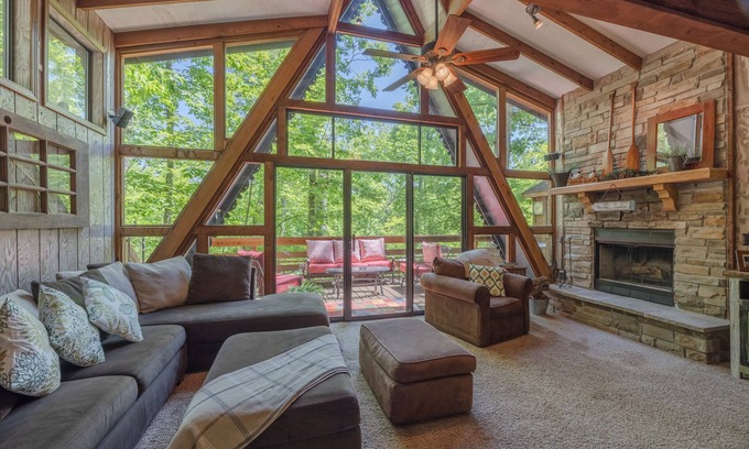 Innsbrook Ski Chalet | Snug Harbor by Innsbrook Vacations!