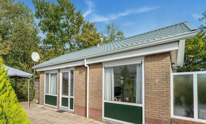 Baarland House | Snug holiday home in Baarland with terrace