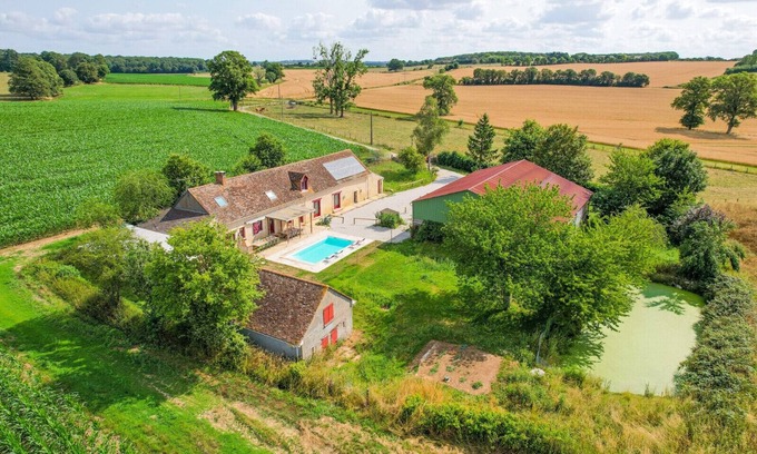 Vallon-sur-Gee Villa | So Villa Noé Michel (72) - Heated pool - Basketball - 2h Paris - 30 p.