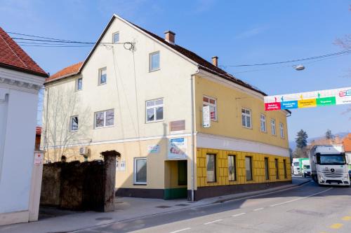 Slovenska Bistrica House | Soba Pri Kosu