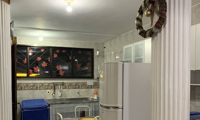 Portinho House | Sobrado Aconchegante Próximo à Praia e Centro da Cidade