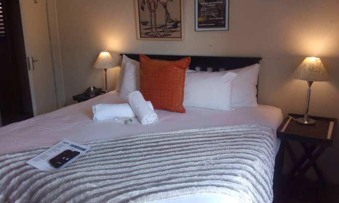 George Bed & Breakfast | Soeteweide North B&b - close to Fancourt Golf Estate