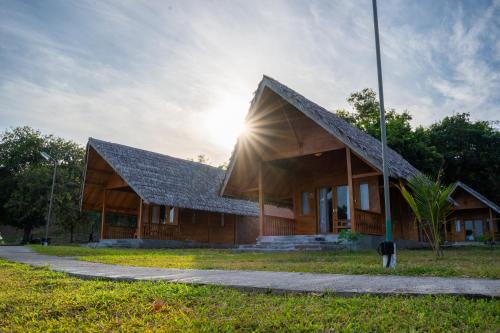 Nusa Tenggara Resort | Sofanda Resort & Dive