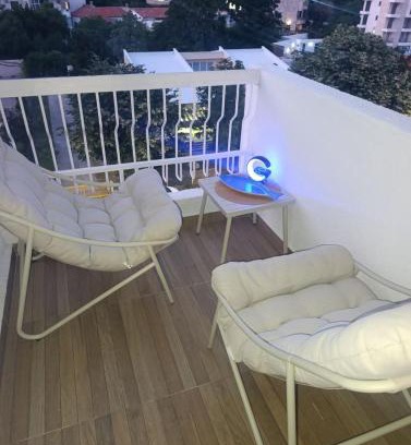Sutomore Apartment | Sofi
