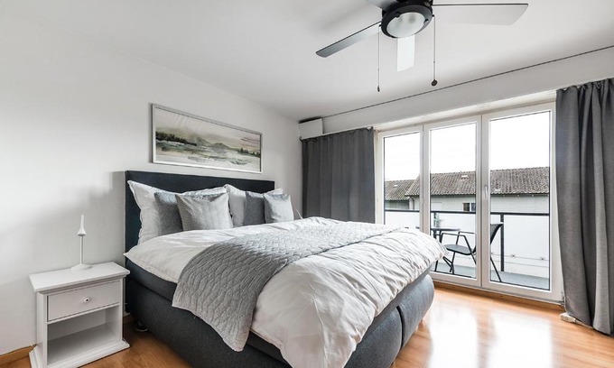 Kreuzlingen Apartment | SOHO 3 !Gratis Parken, Free Parking!