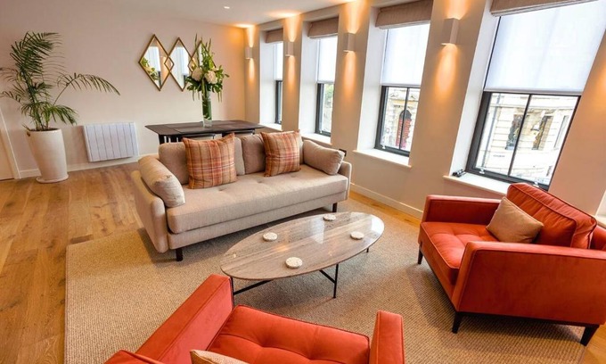 Ramsgate Apartment | SoHot Stays The Royal Suite Harbour Views Sleeps 4