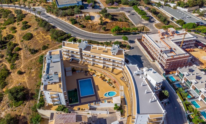 Correeira Apartment | Solário de S. José - by HelloVacations