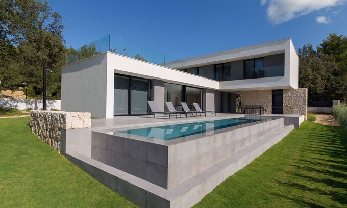Crestatx Villa | Sol Crestatx - Beautiful and modern villa located in Crestatx